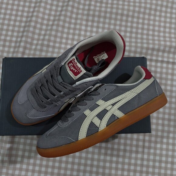Onitsuka Tiger Grey Tokuten Charcoal Birch - Picture 1 of 8